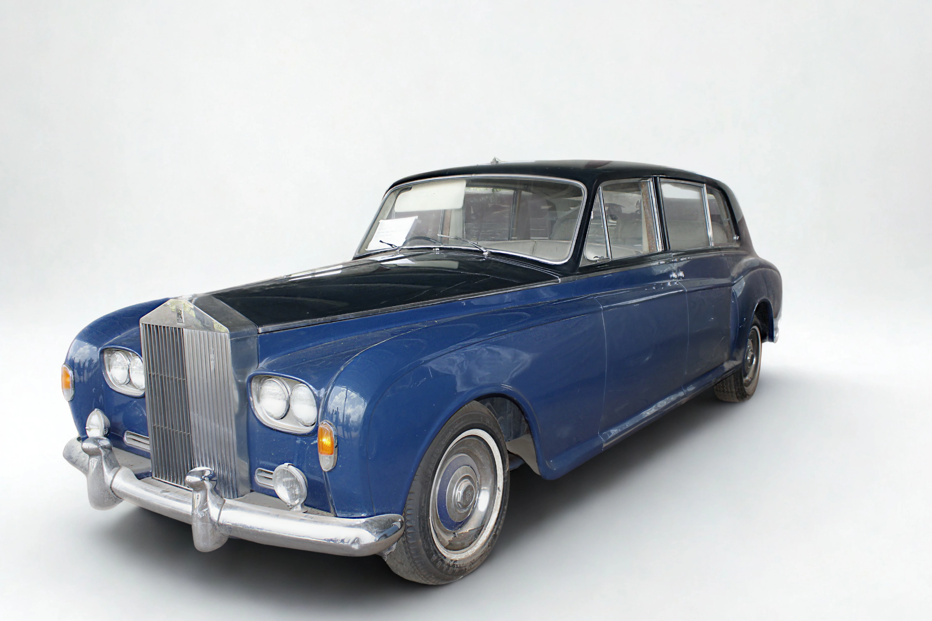 1963 Rolls Royce Phantom V Limousine 6.2 Ltr V8 Twin Carburator_President Jomo Kenyatta.webp