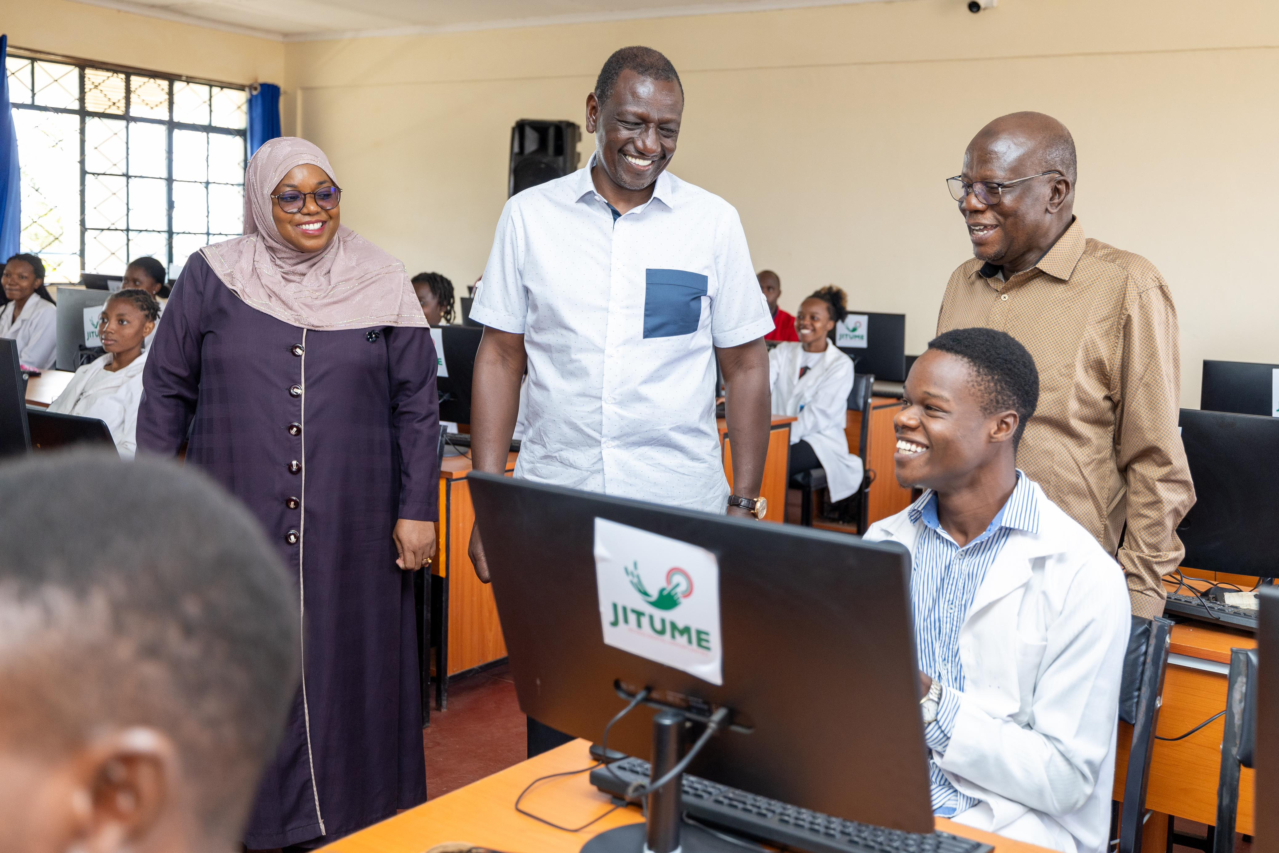 PRESIDENT WILLIAM RUTO TOURING KINANGO TECHNICAL AND VOCATIONAL COLLEGE IN KWALE COUNTY