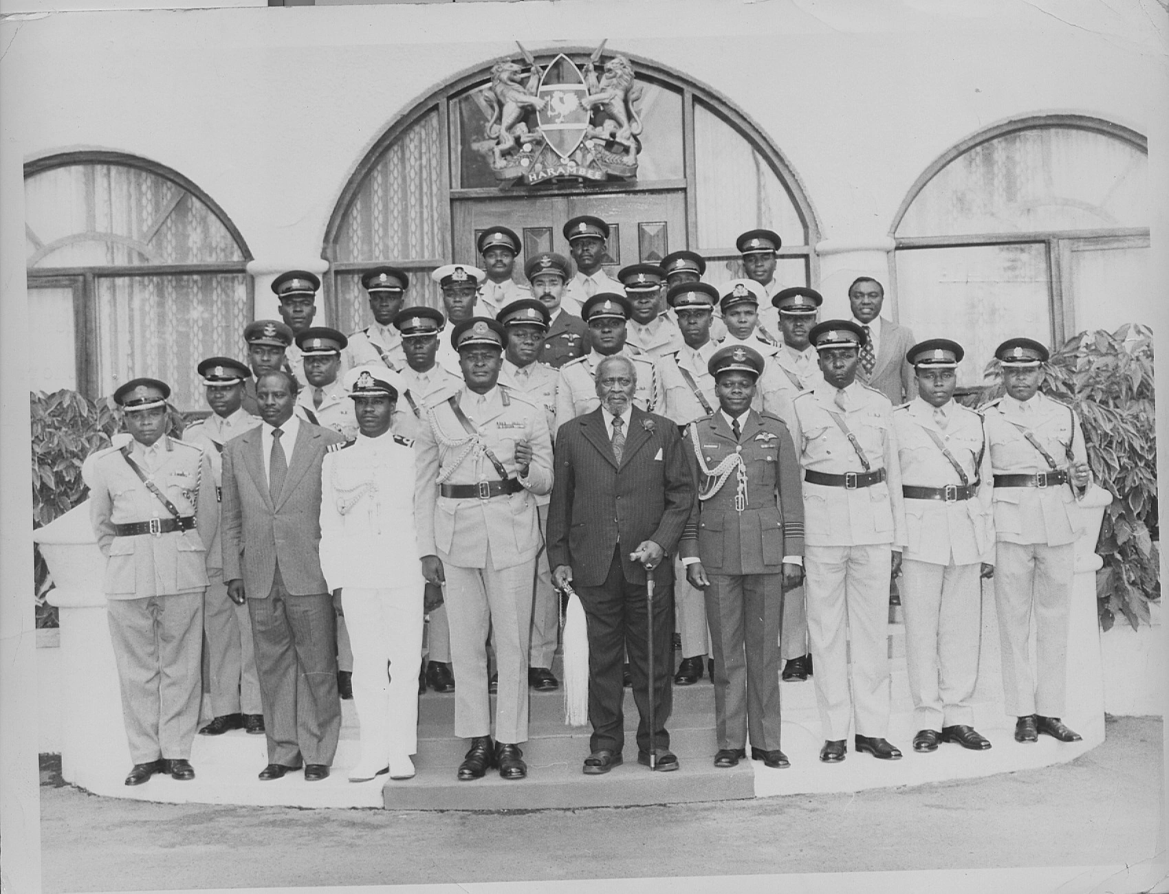 Political intrigues_ Jomo Kenyatta pictured with armed  forces officials at State House Nairobi_7 Apr 1978.webp