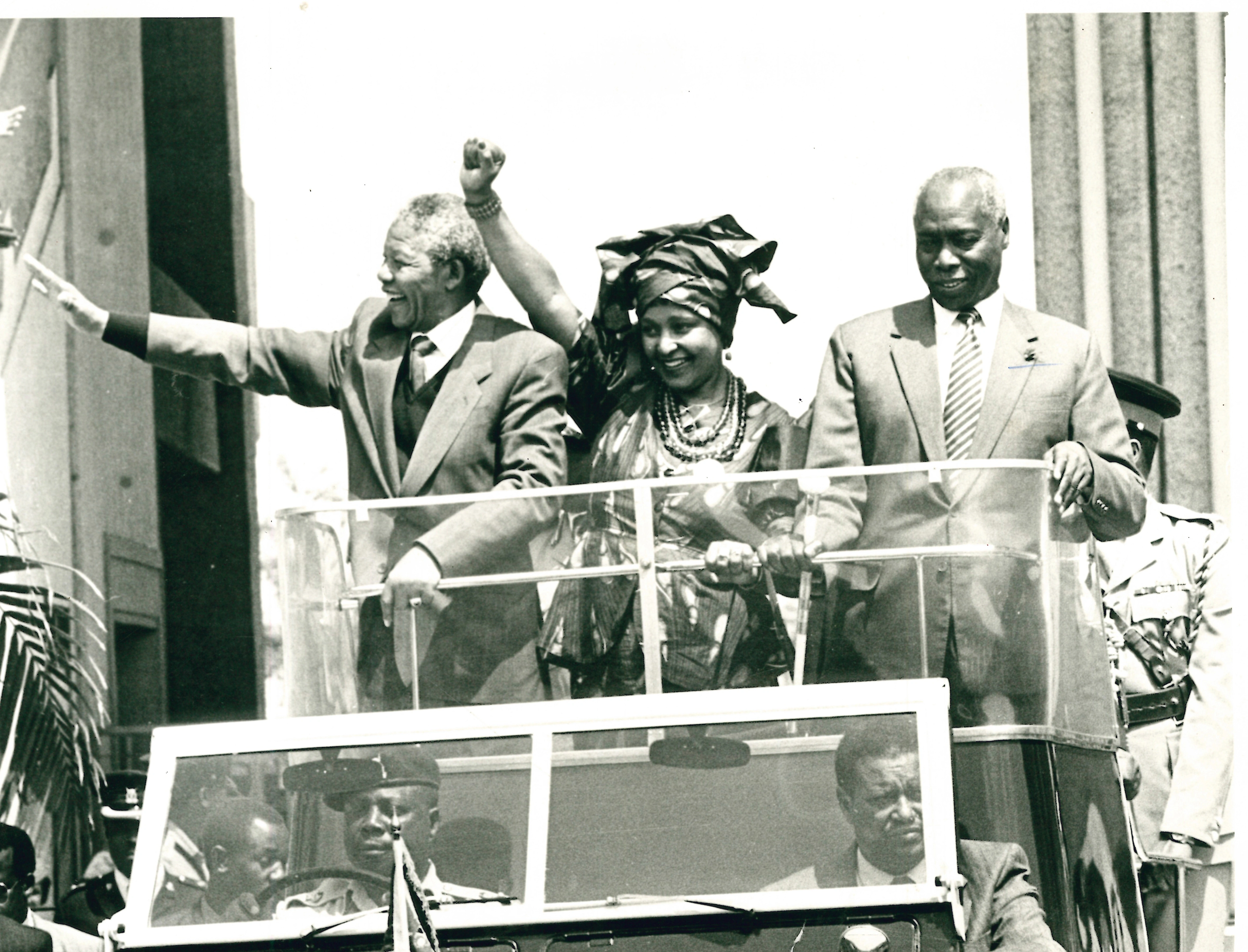President Daniel Arap Moi welcoming South African ANC Leader Nelson Mandela and his wife Winnie Madikizela in Nairobi Kenya