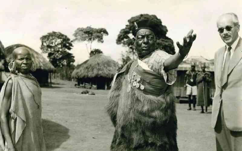 Senior Chief Njiiri wa Karanja with a Colonial Governor in Muranga in 1950s.webp