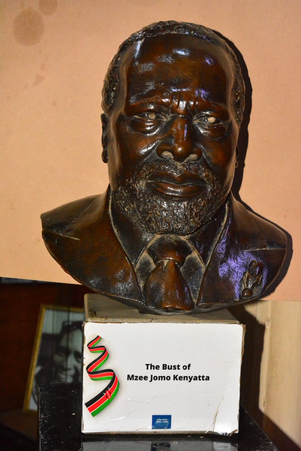 bust